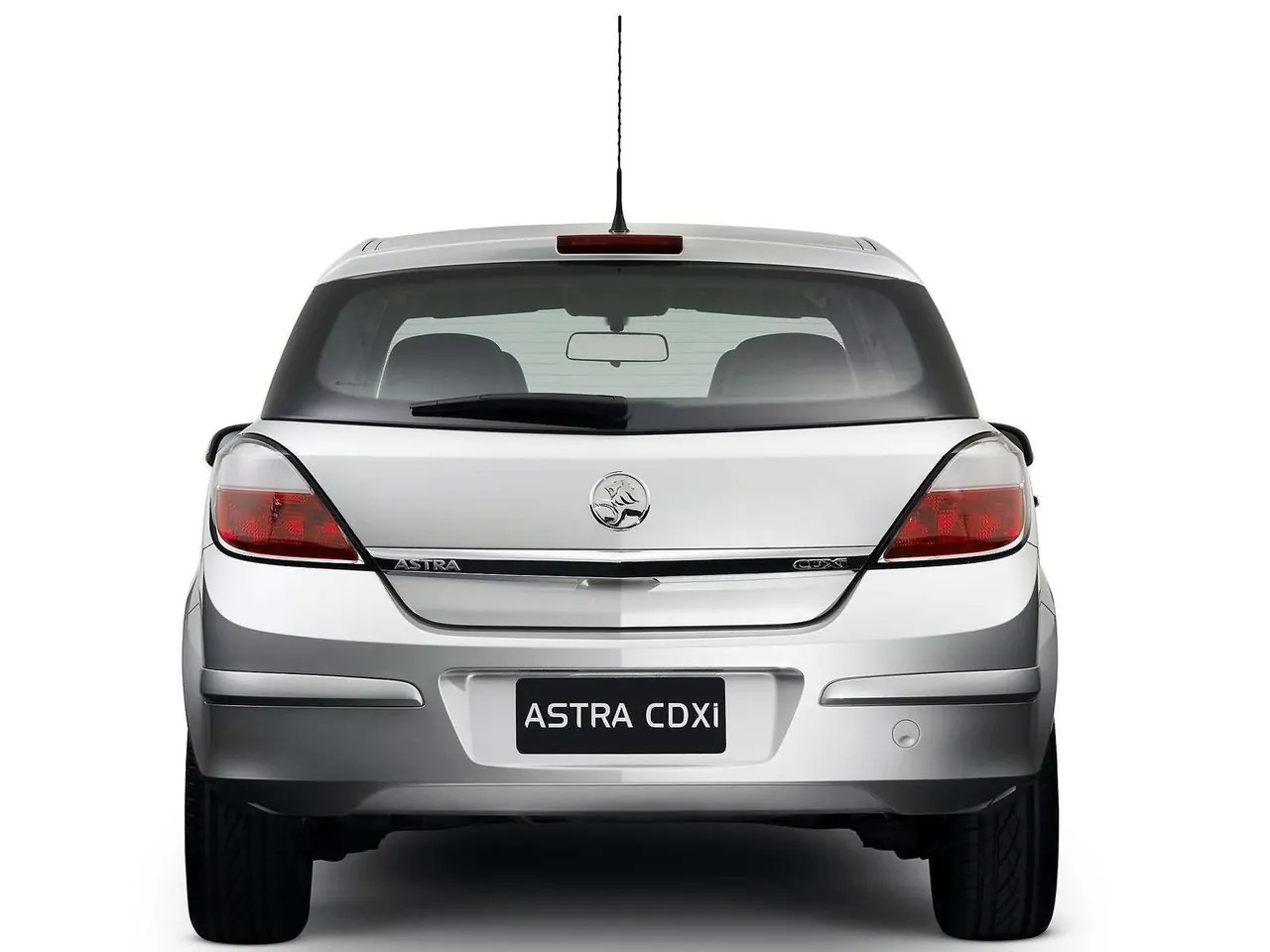 Holden Astra CDXi 5door (2004) – zezadu