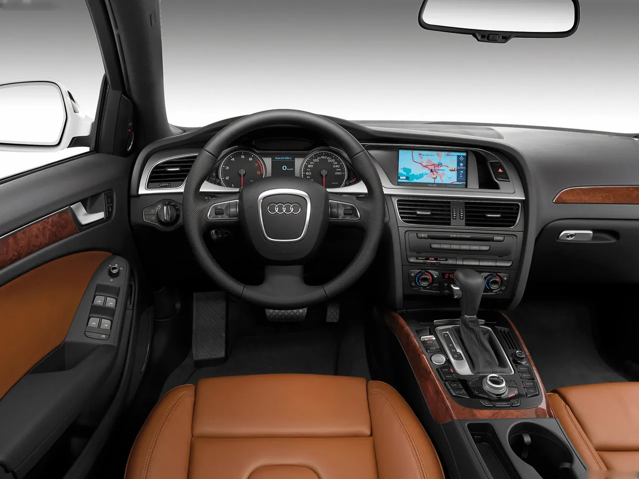 Audi A4 (2008) – interiér