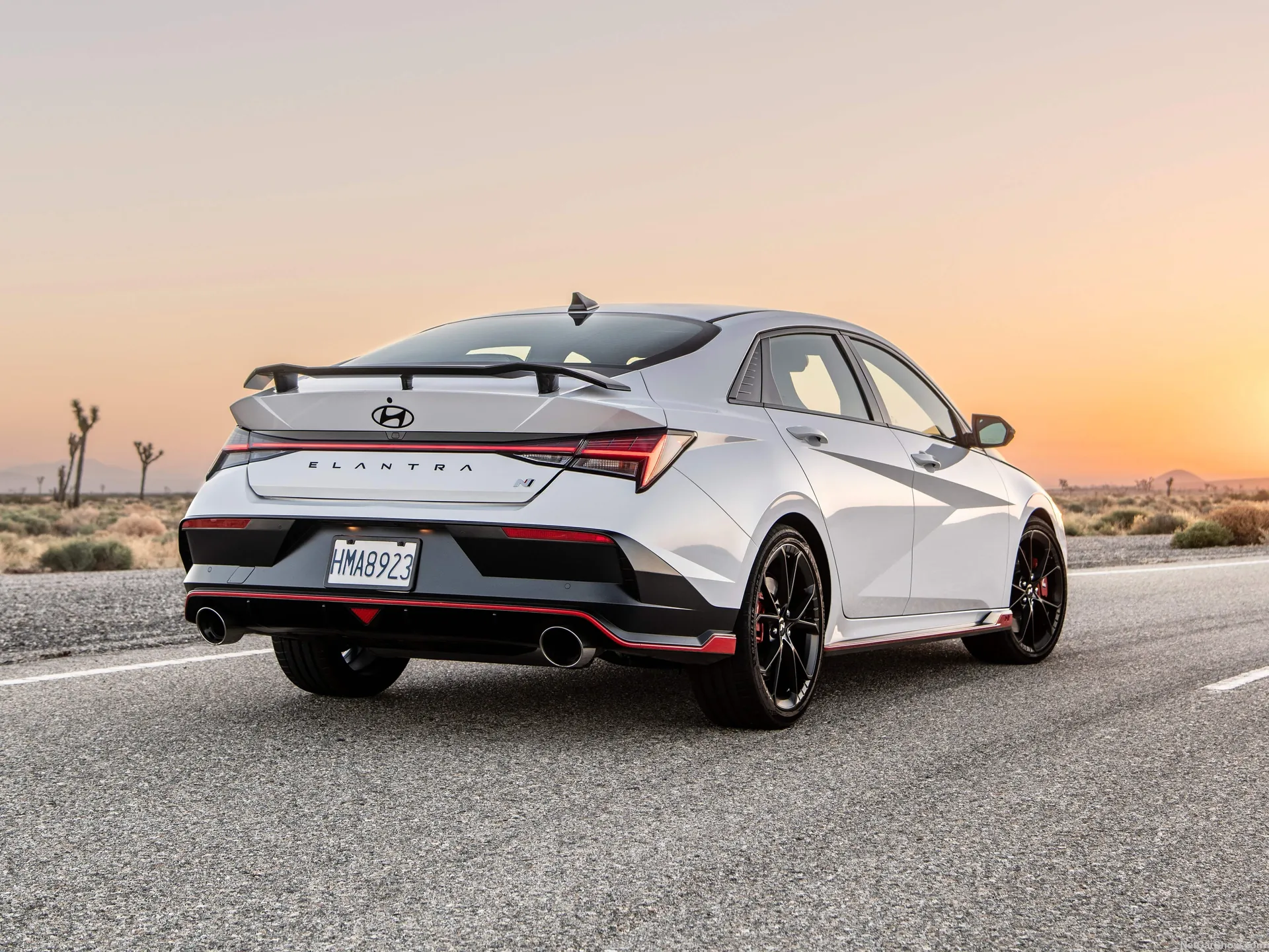 Hyundai Elantra N (2024) – zadní tříčtvrteční pohled
