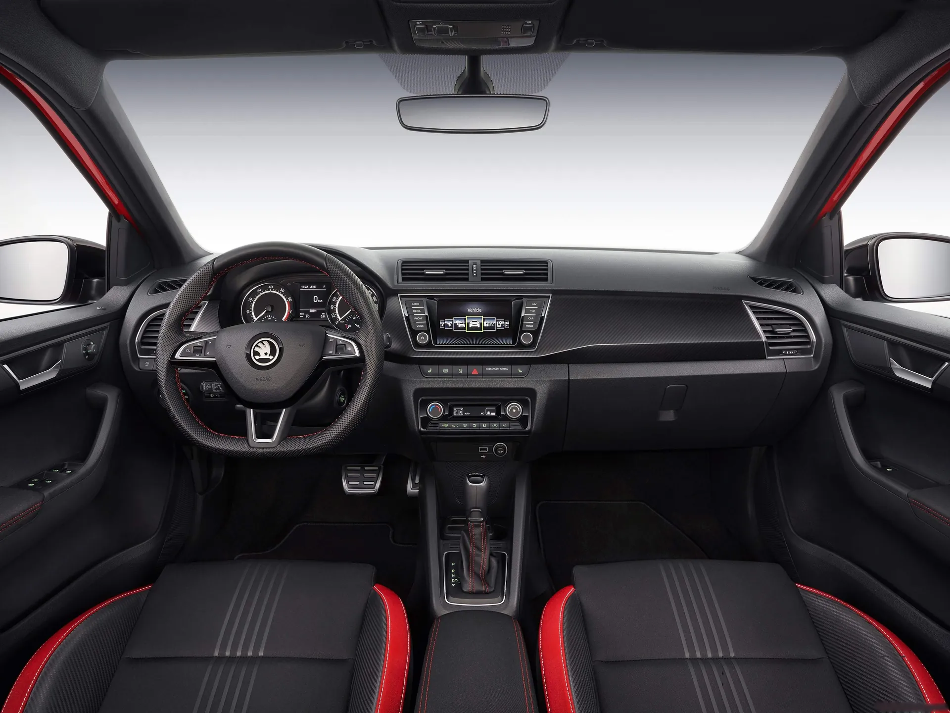 Skoda Fabia Monte Carlo (2019) – interiér