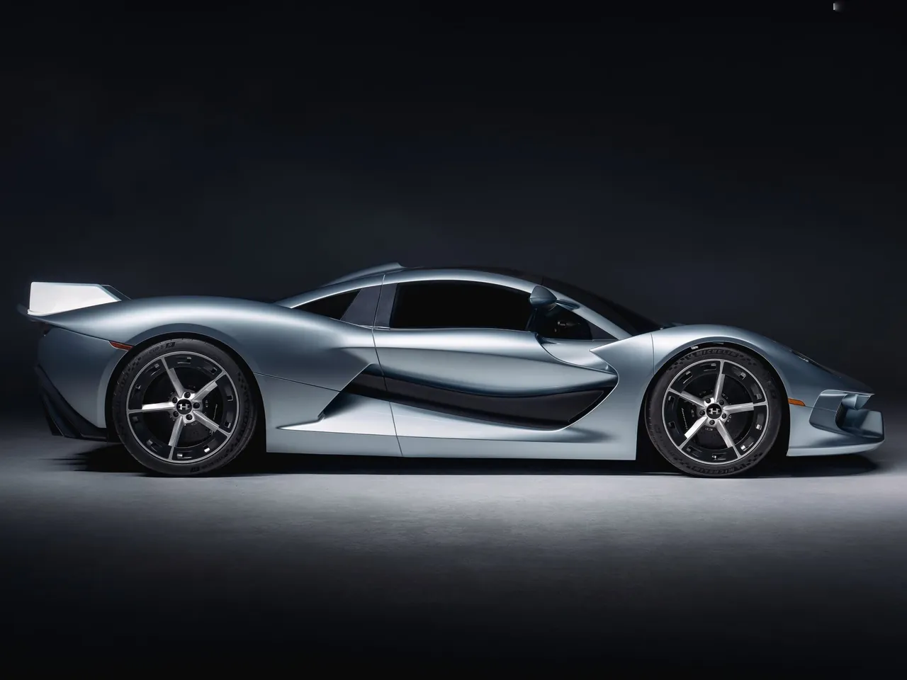 Hennessey Blackbird (2030)