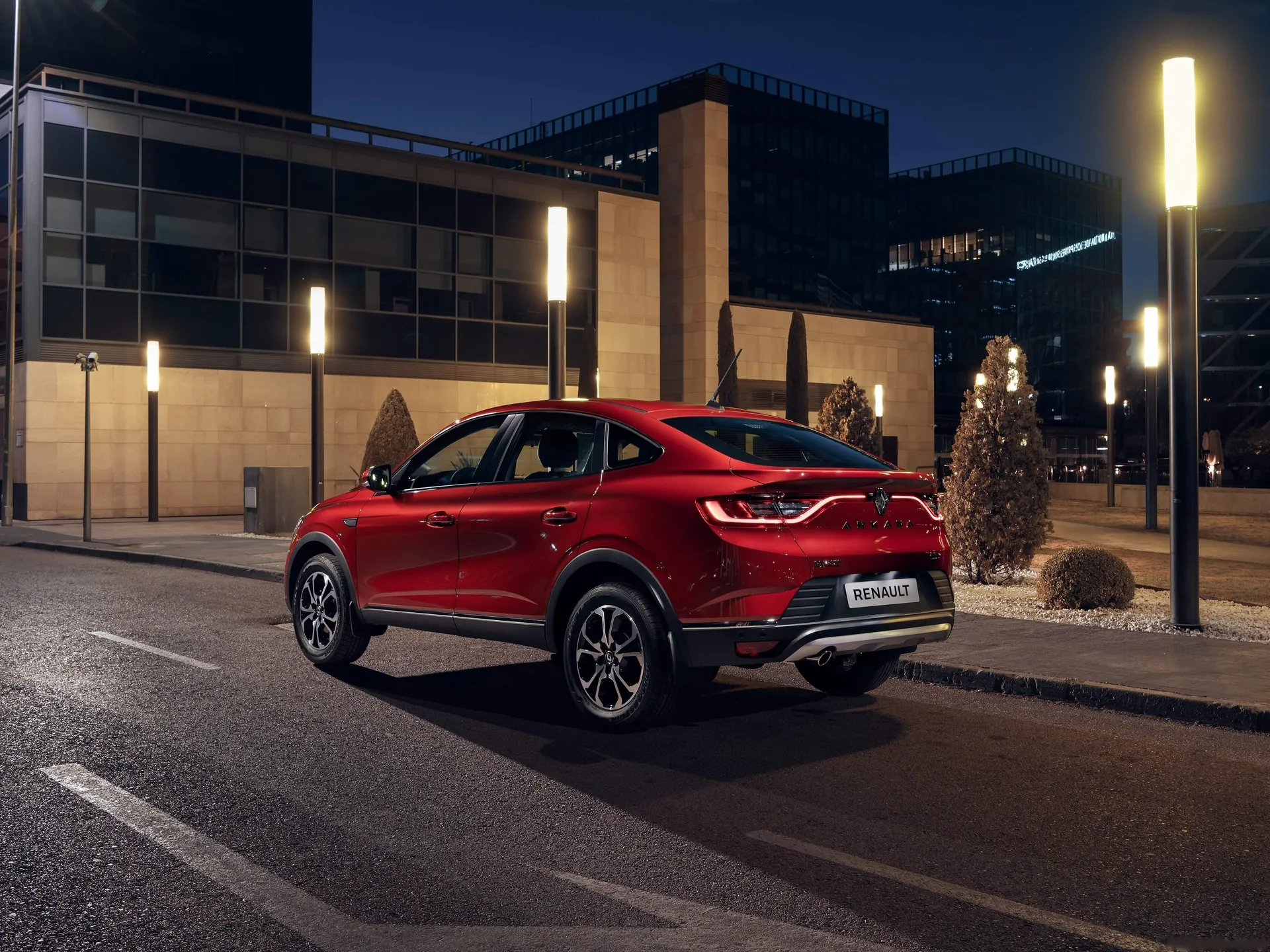Renault Arkana (2020) – zadní tříčtvrteční pohled