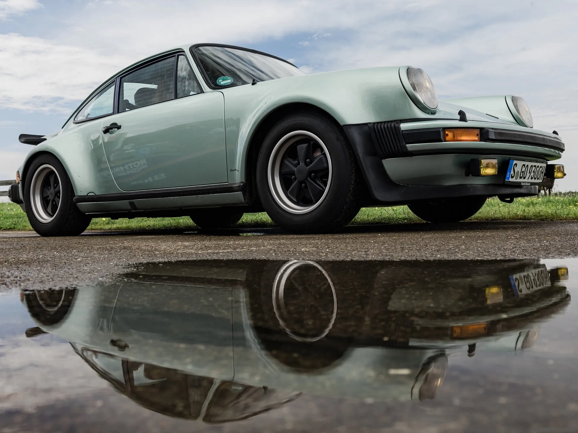 Porsche 911 Turbo 3.0 Coupe (1975)