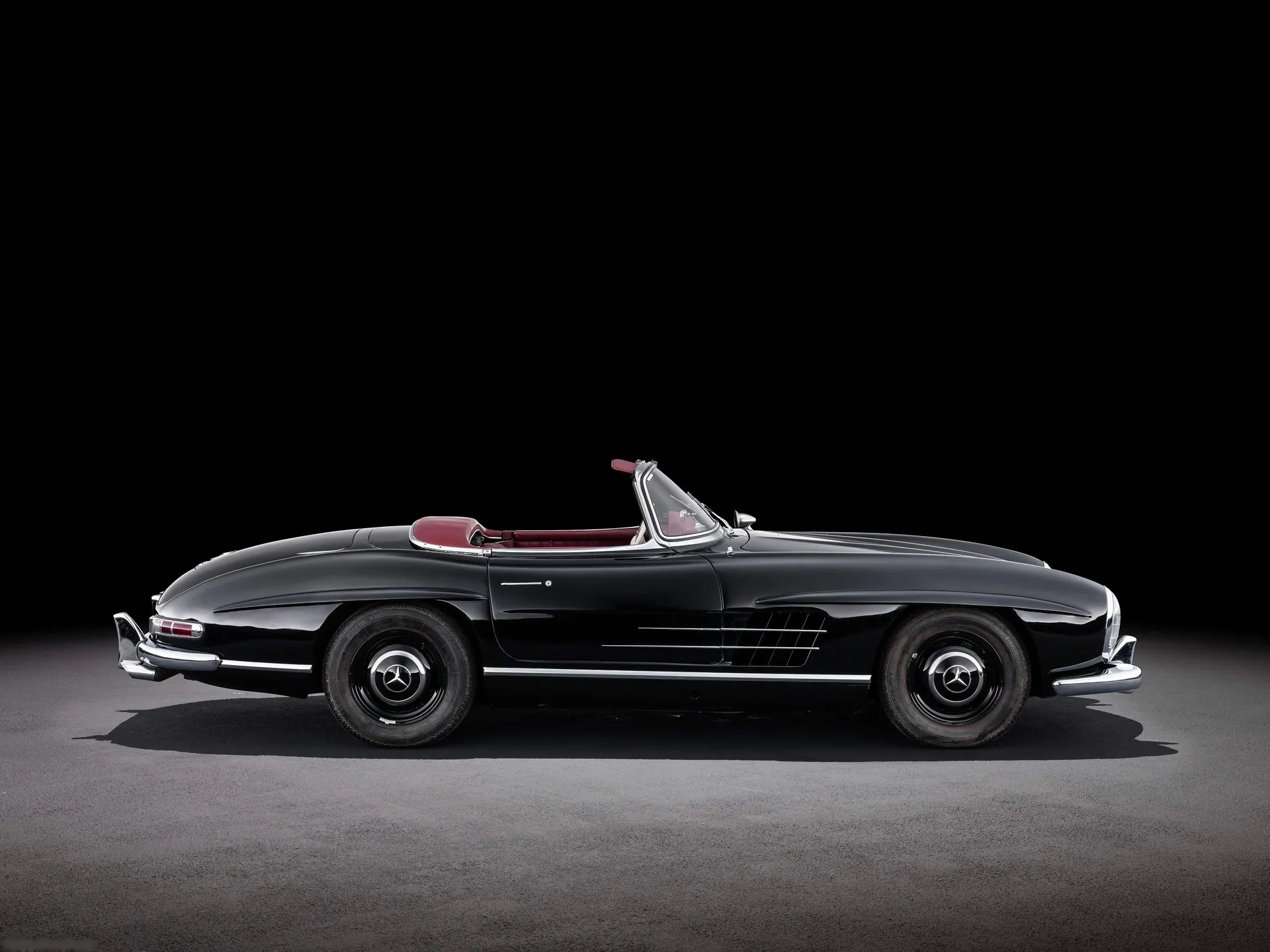 Mercedes-Benz 300 SL (1957) - Side Profile