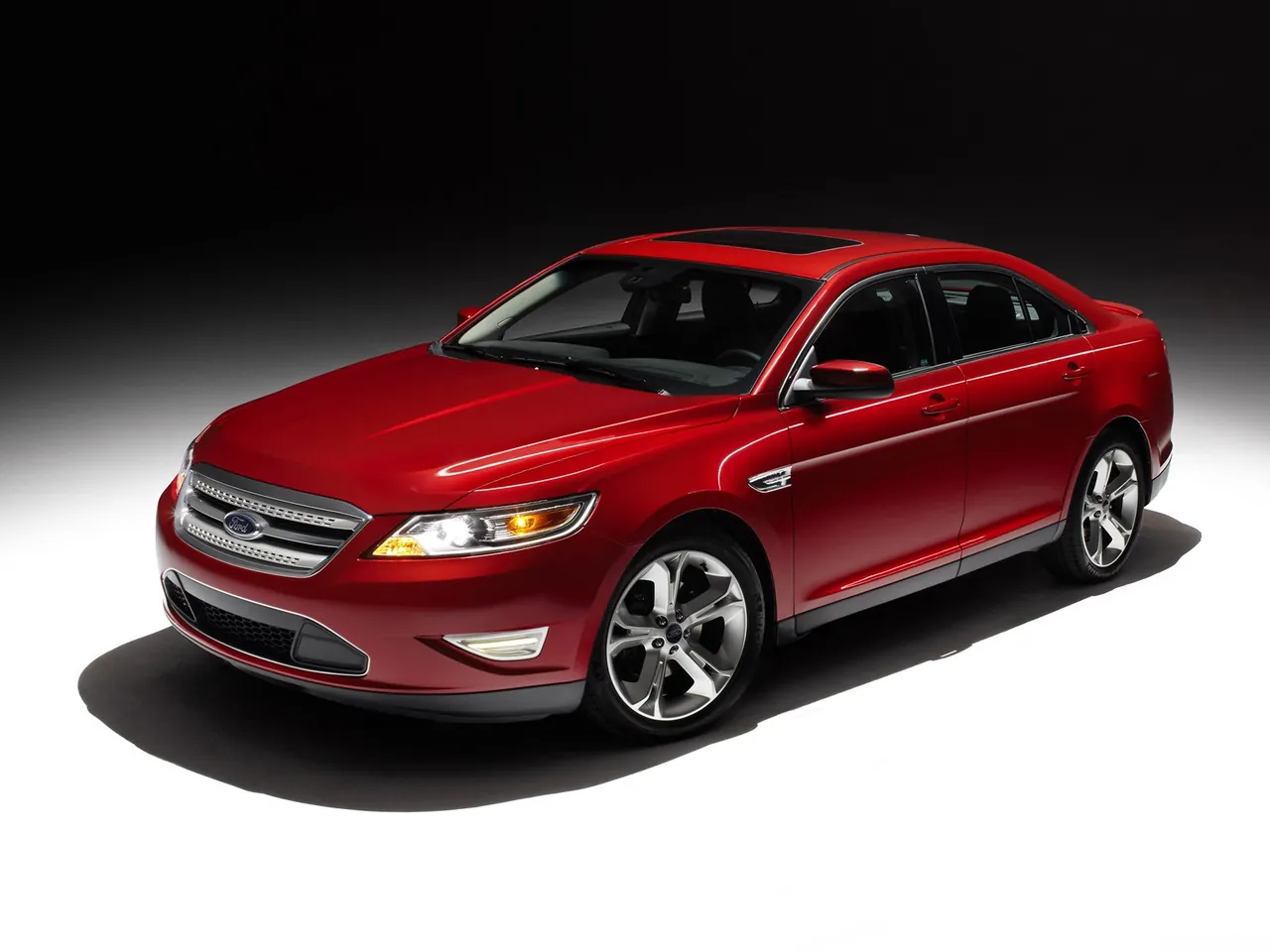 Ford Taurus SHO (2010)