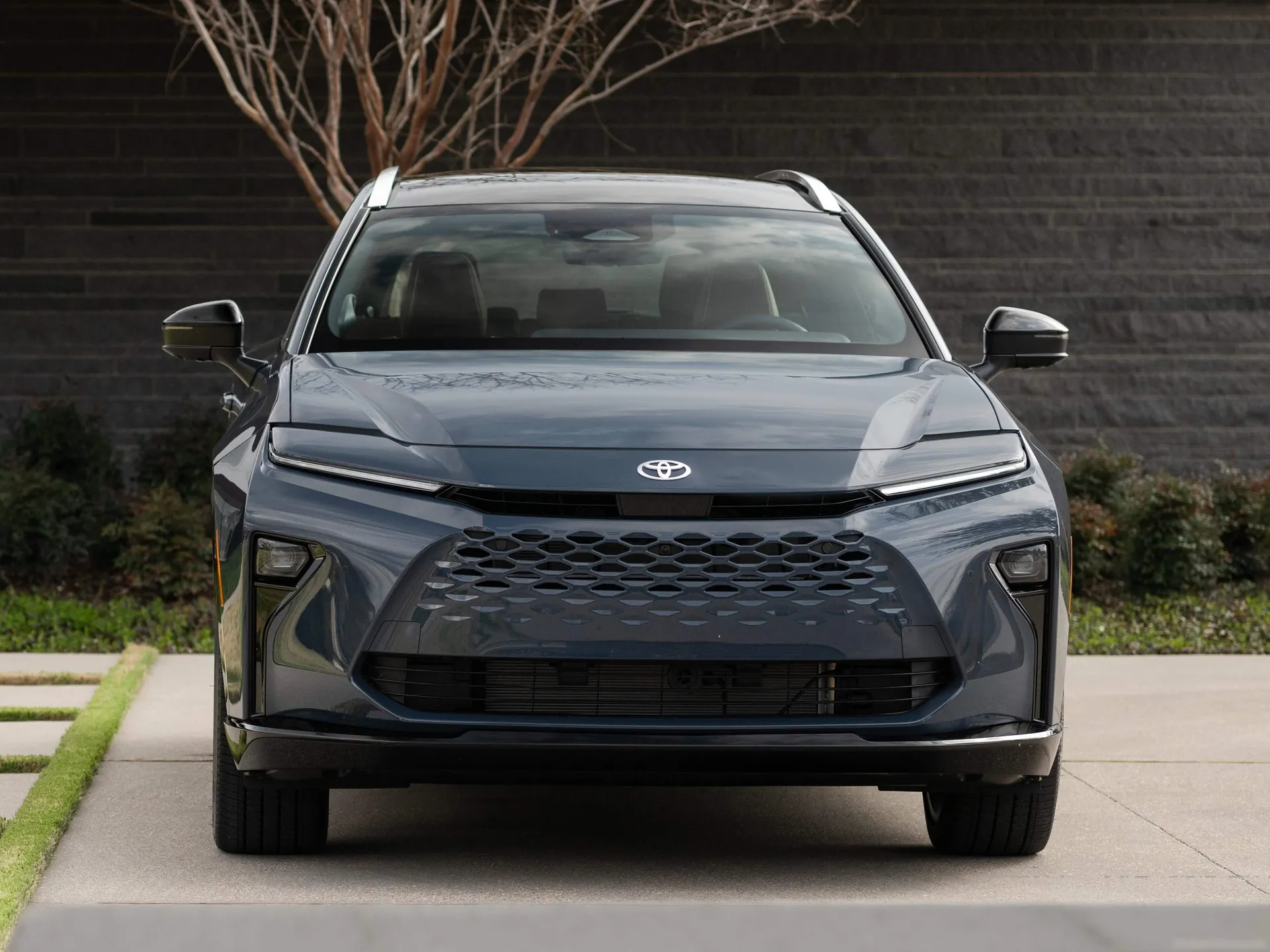 Toyota Crown Signia (2025) – zepředu