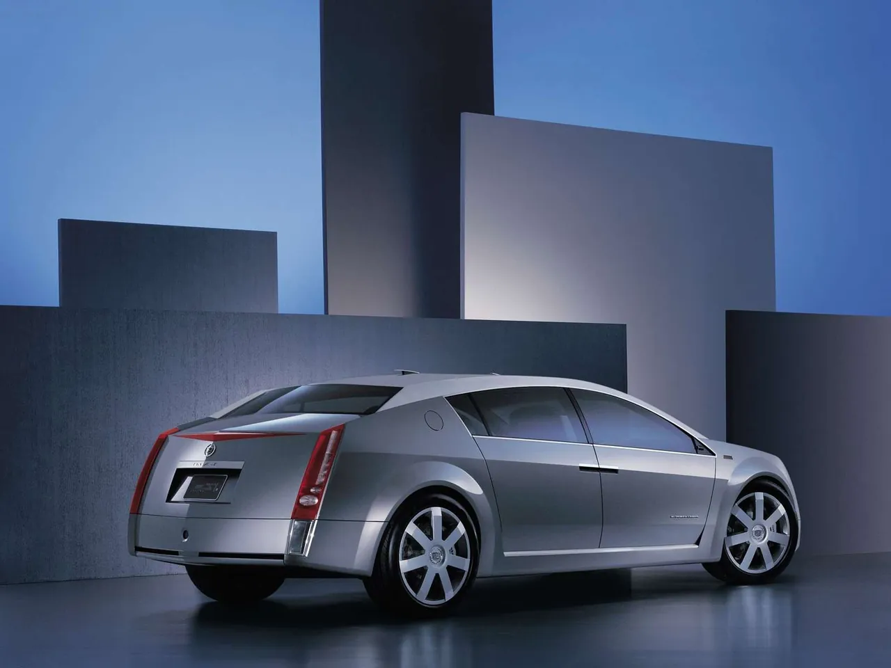 Cadillac Imaj Concept (2000) – zadní tříčtvrteční pohled