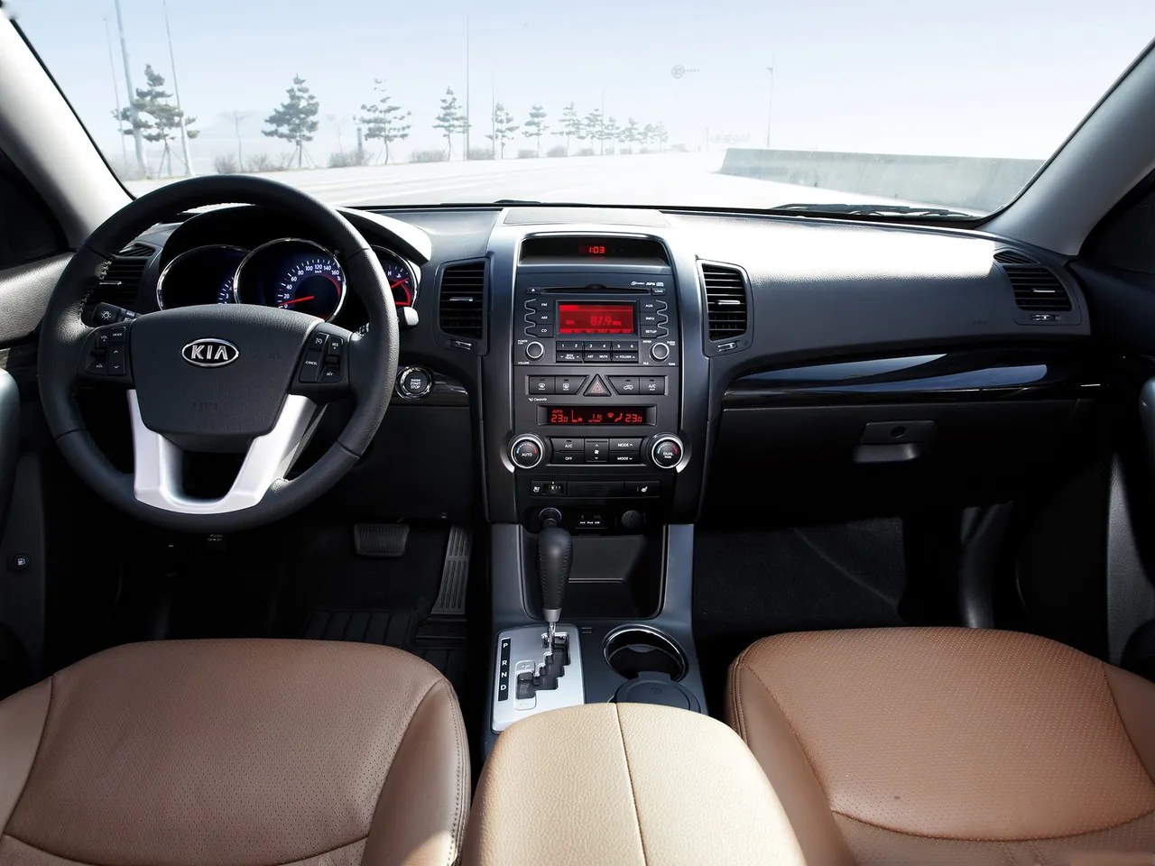 Kia Sorento (2010) – interiér