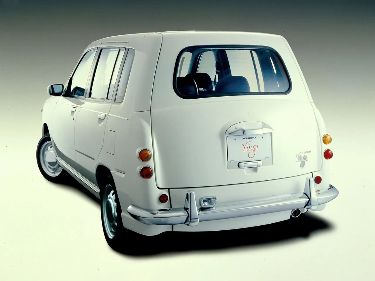 Mitsuoka Yuga (1999)