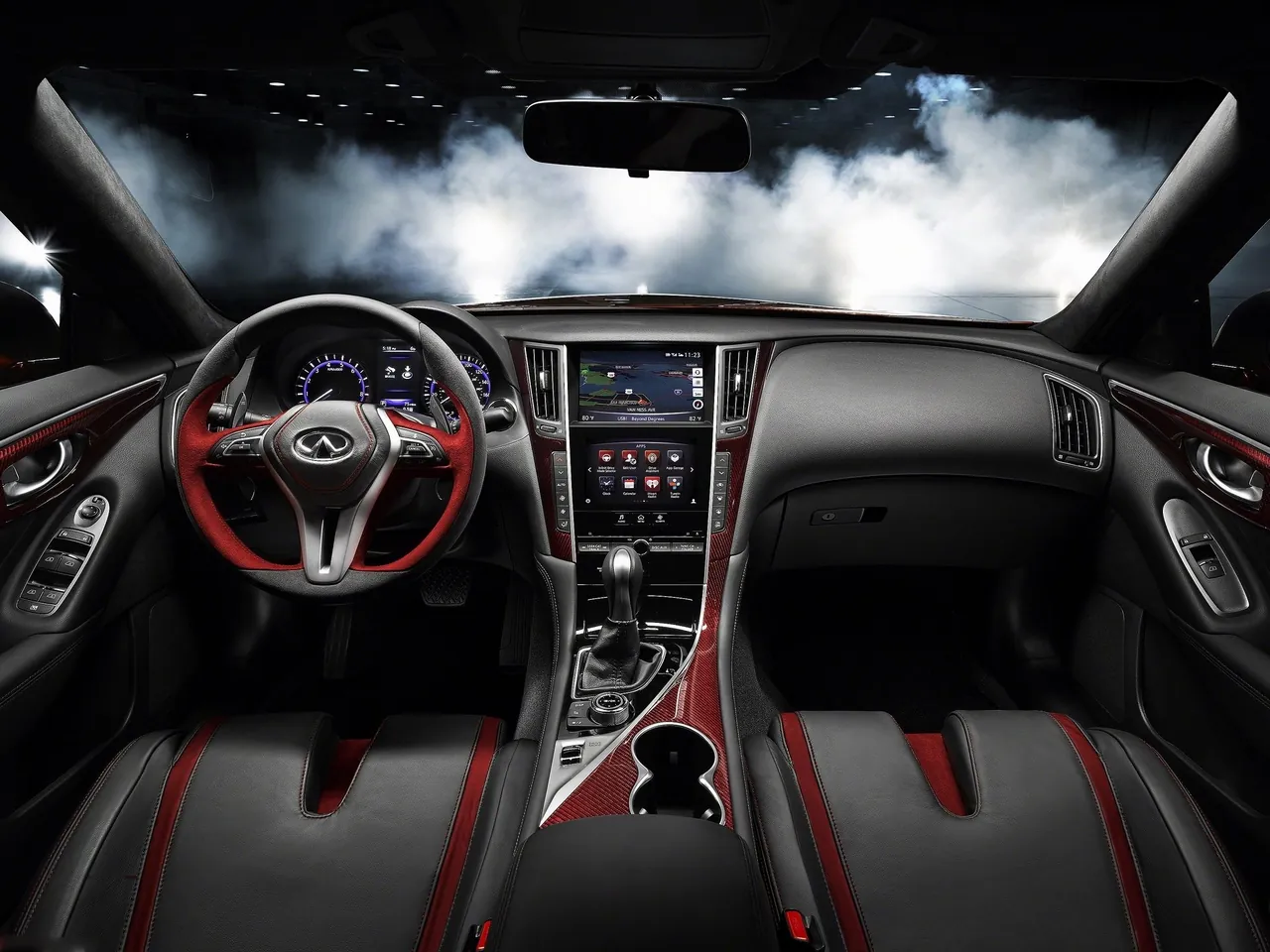 Infiniti Q50 Eau Rouge Concept (2014) – interiér