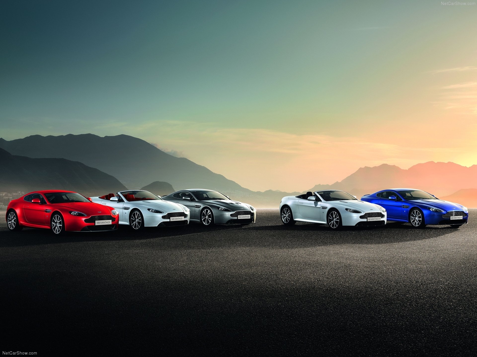 Aston Martin V8 Vantage (2012) – modelová řada