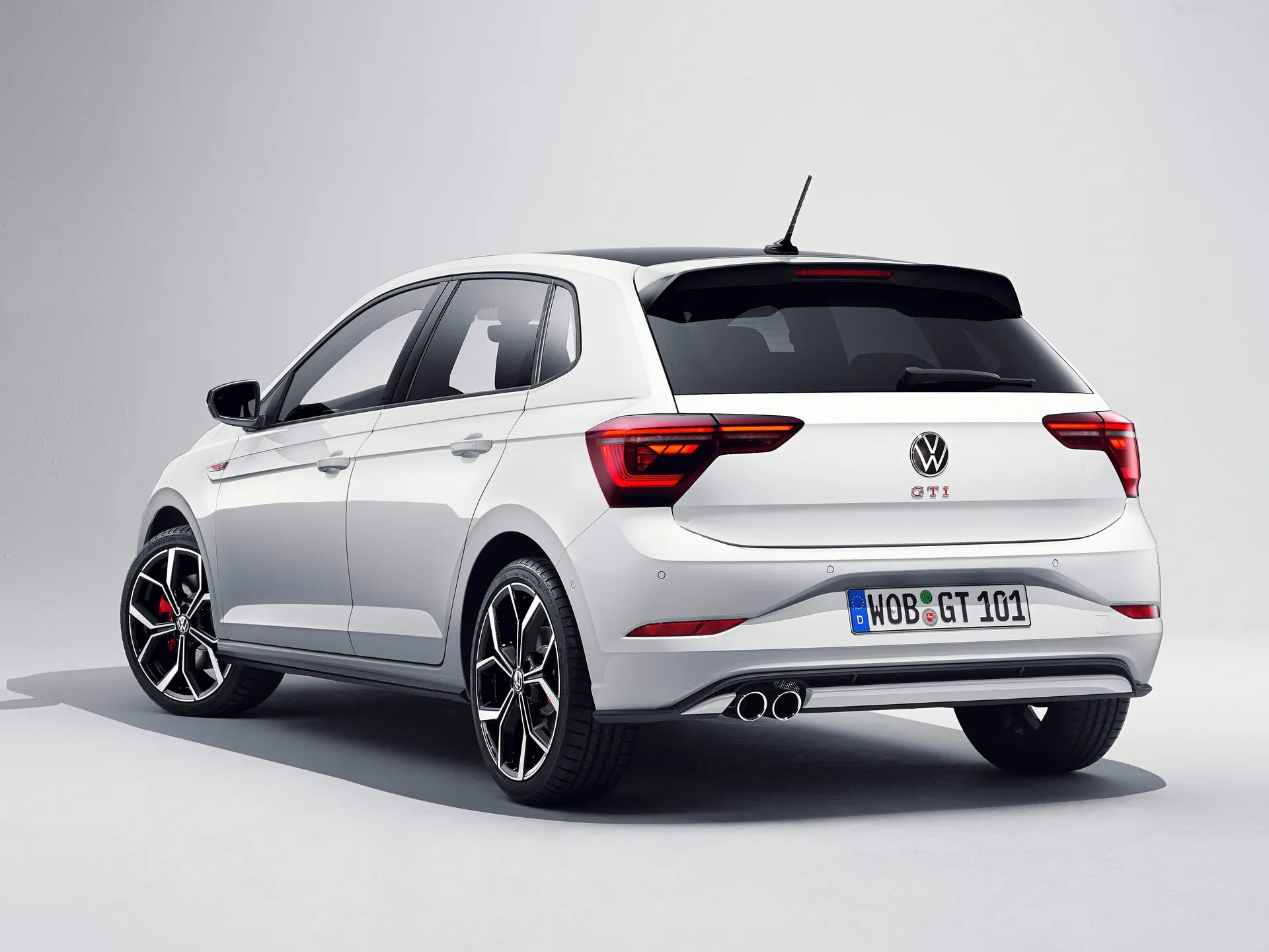 Volkswagen Polo GTI (2022) - Rear Three-Quarter