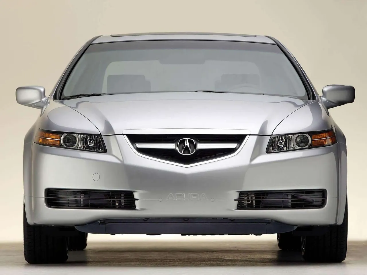 Acura 3.2 TL (2004) – zepředu