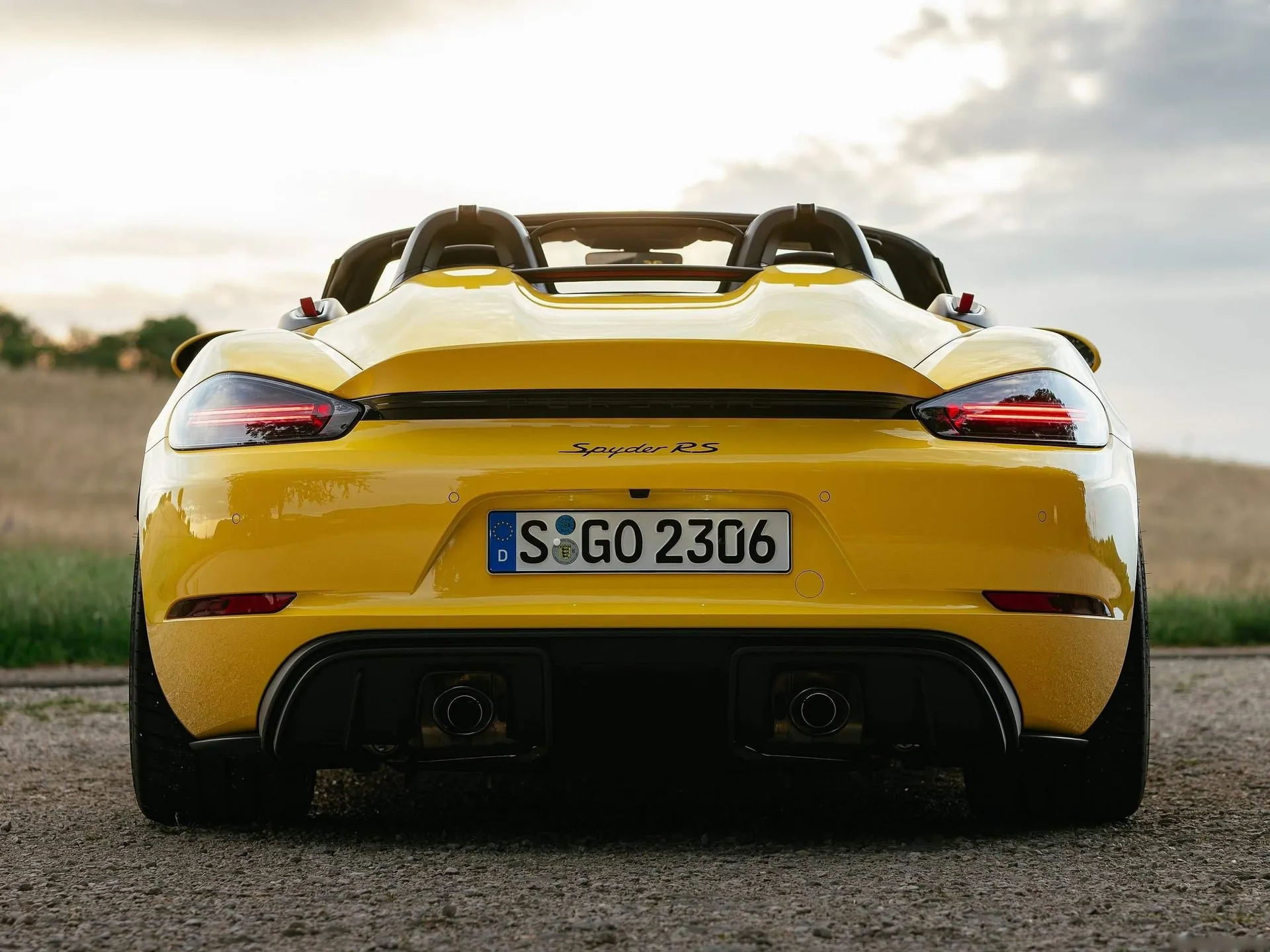 Porsche 718 Spyder RS Racing Yellow (2024) – zezadu