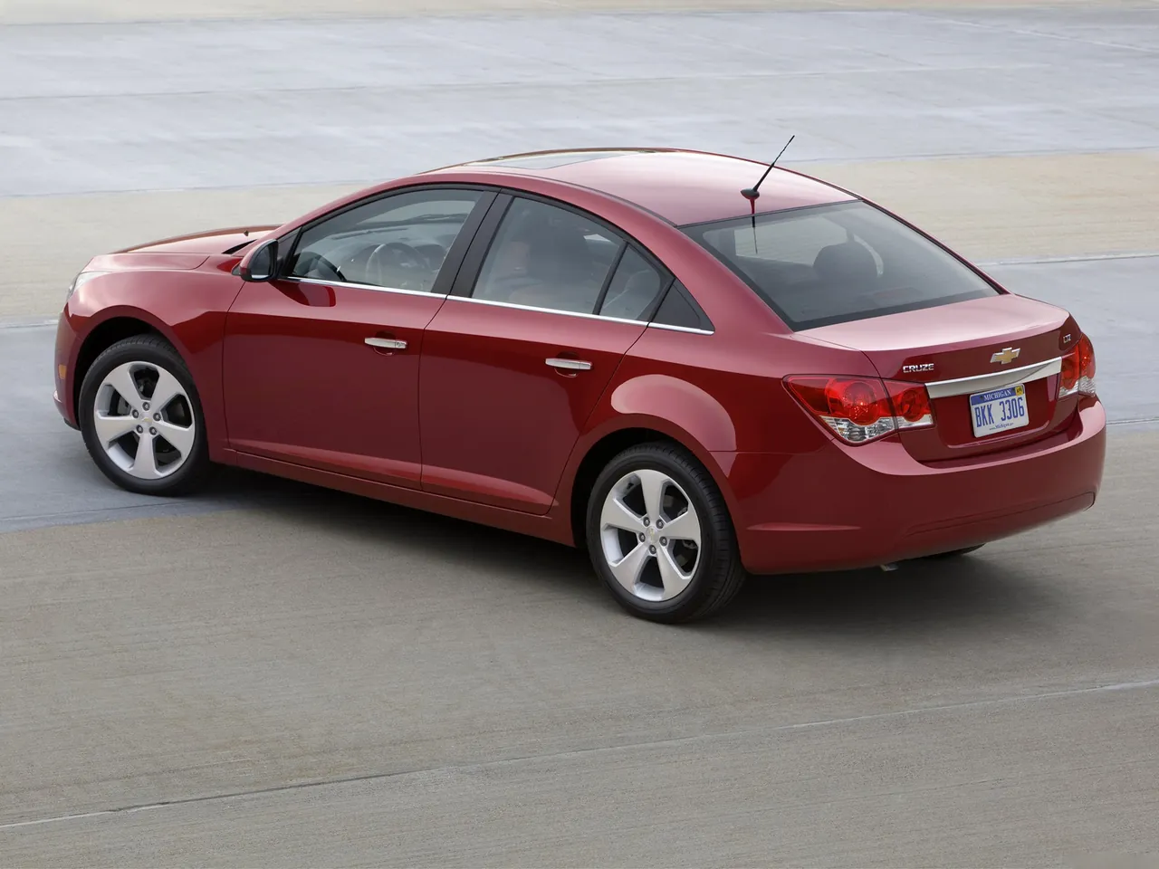 Chevrolet Cruze (2011) – zadní tříčtvrteční pohled