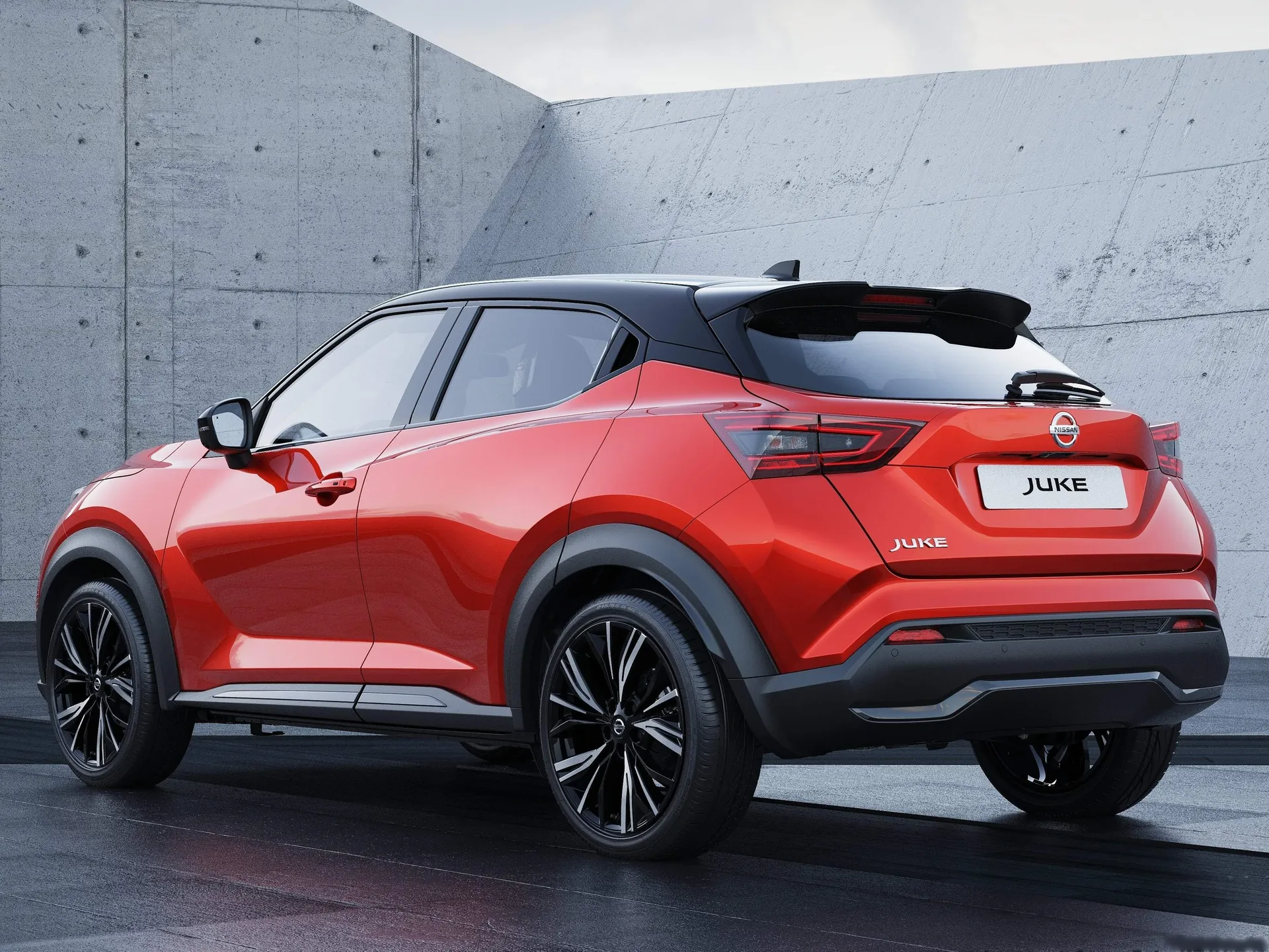 Nissan Juke (2020) – zadní tříčtvrteční pohled