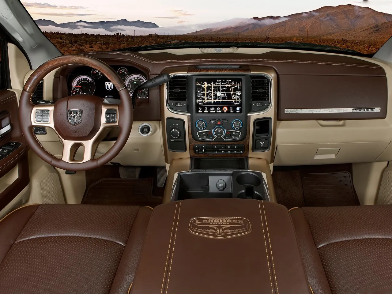 Ram Heavy Duty (2013) – interiér