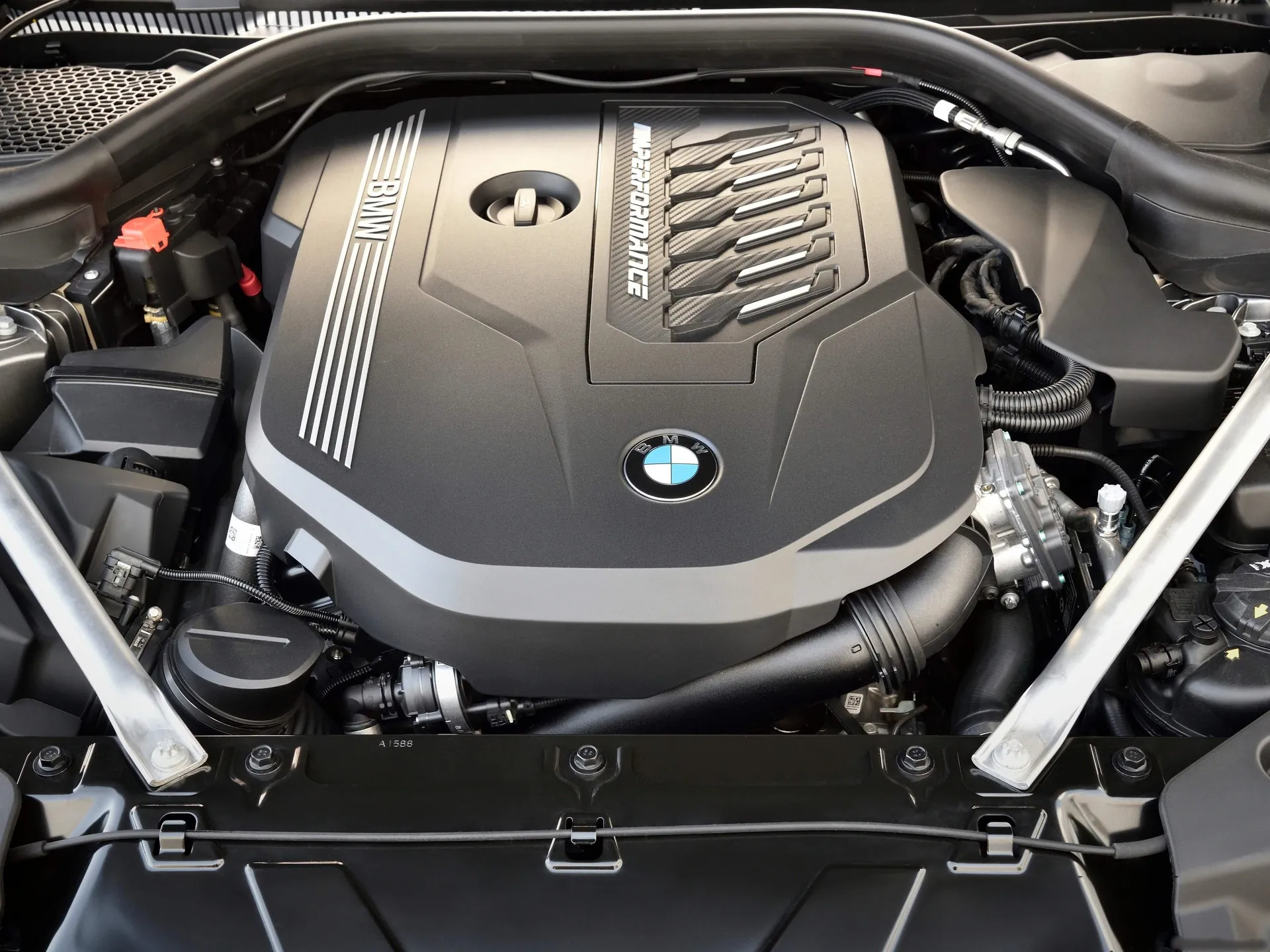 BMW Z4 (2019) – motorový prostor