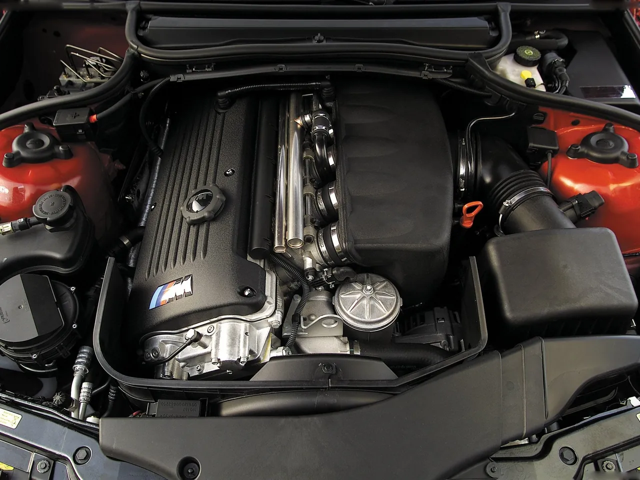 BMW M3 Convertible (2001) – motor