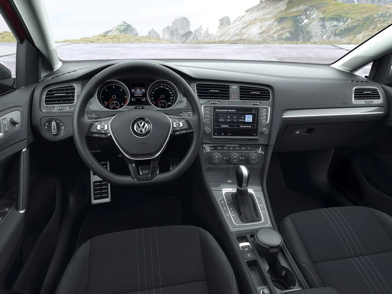 Volkswagen Golf Alltrack (2015) - Interior