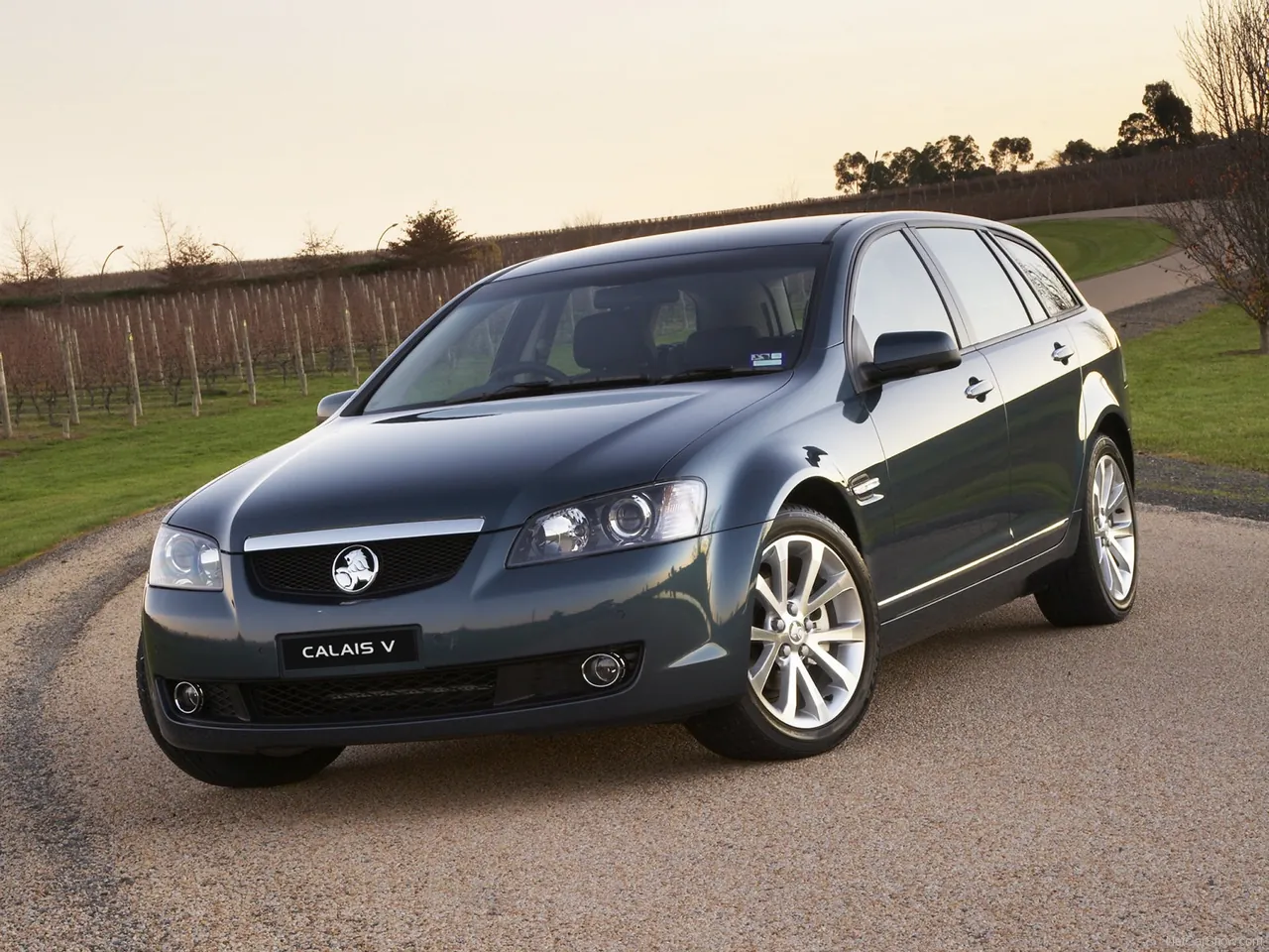 Holden VE Commodore Sportwagon (2008)