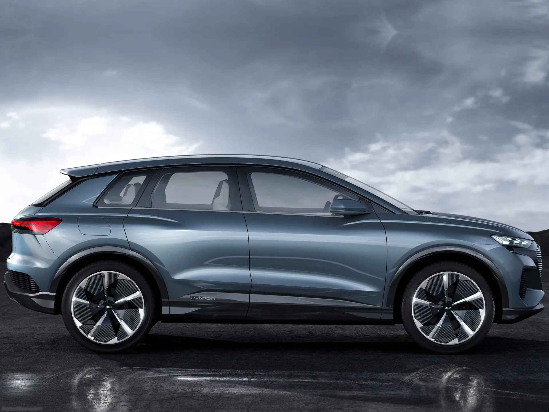 Audi Q4 e-tron Concept (2019) – boční profil