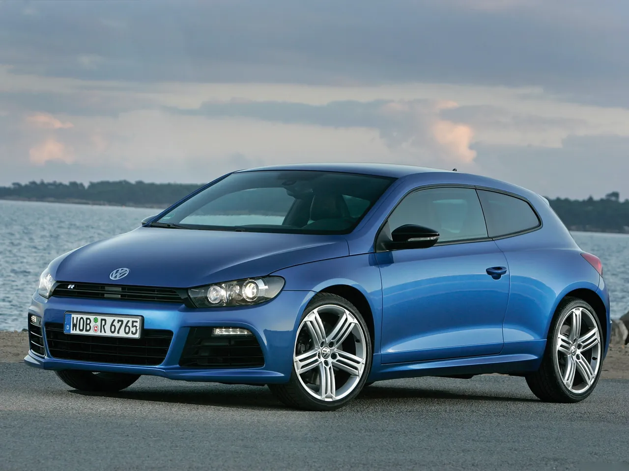 Volkswagen Scirocco R (2010)