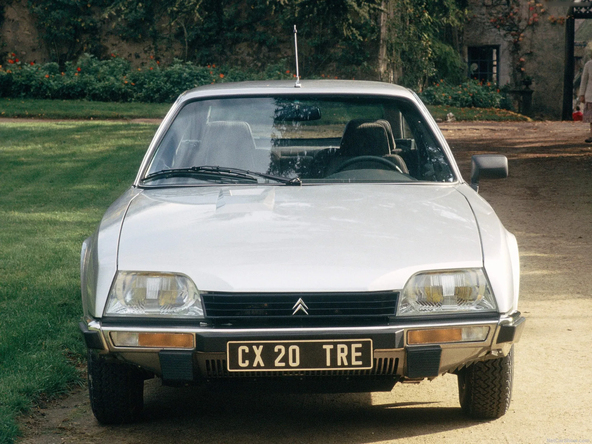 Citroen CX 20 TRE (1983) – zepředu