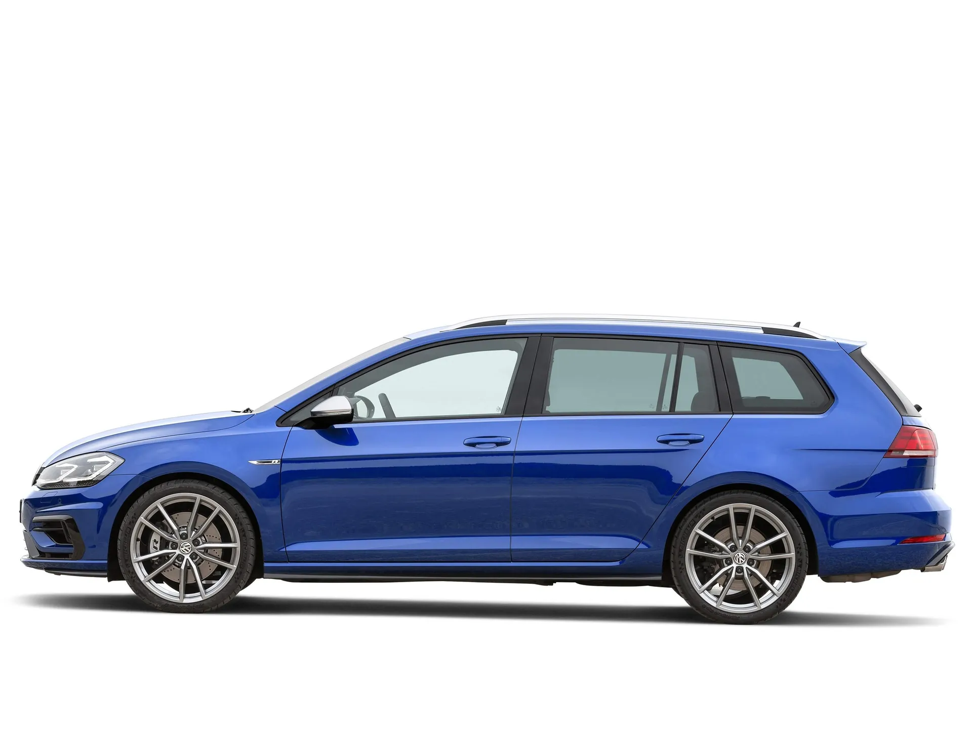 Volkswagen Golf R Variant (2017) – boční profil