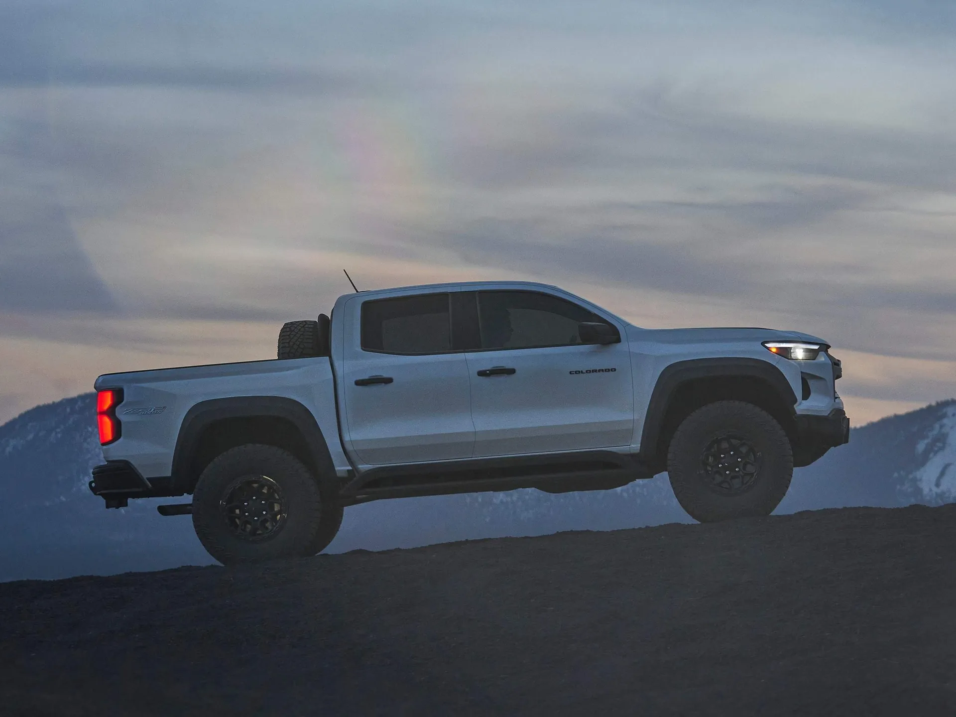 Chevrolet Colorado ZR2 Bison (2024) – boční profil