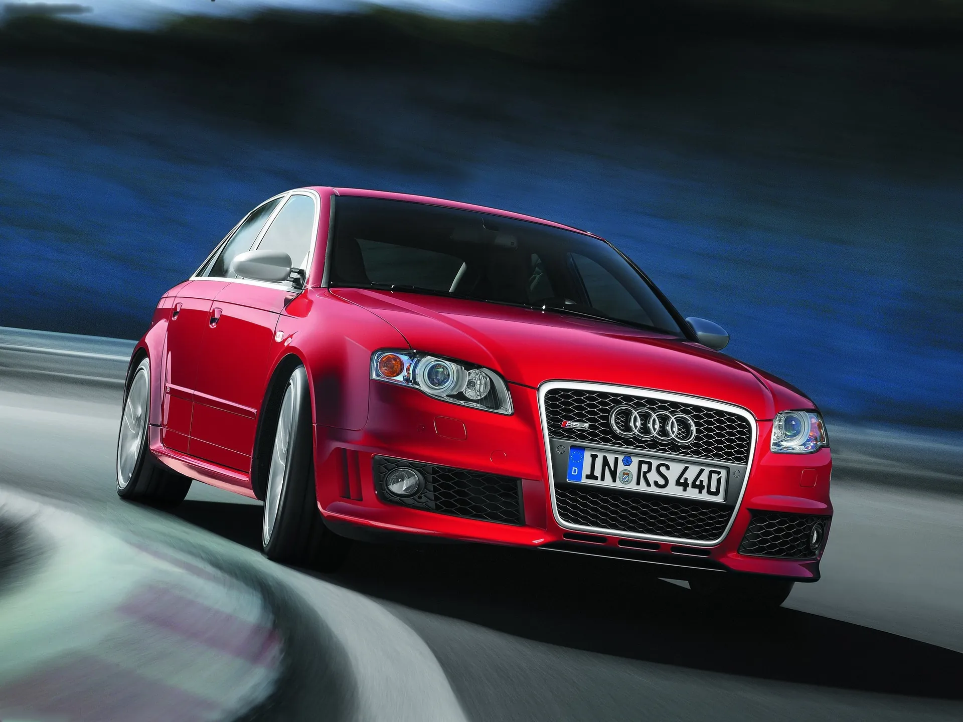 Audi RS4 (2006)