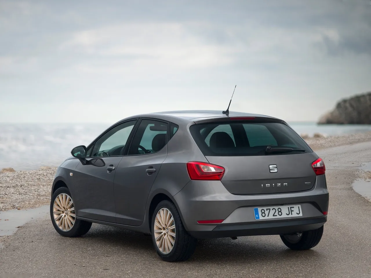 Seat Ibiza (2016) – zadní tříčtvrteční pohled