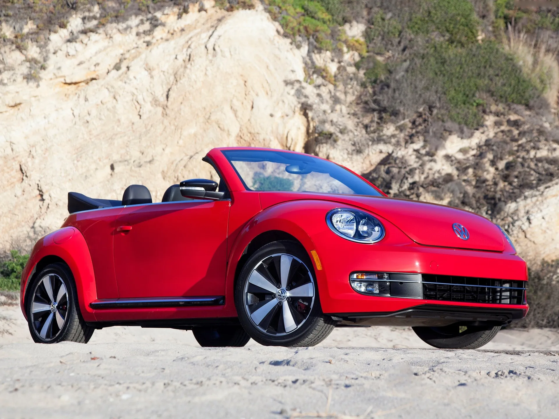 Volkswagen Beetle Convertible (2013)