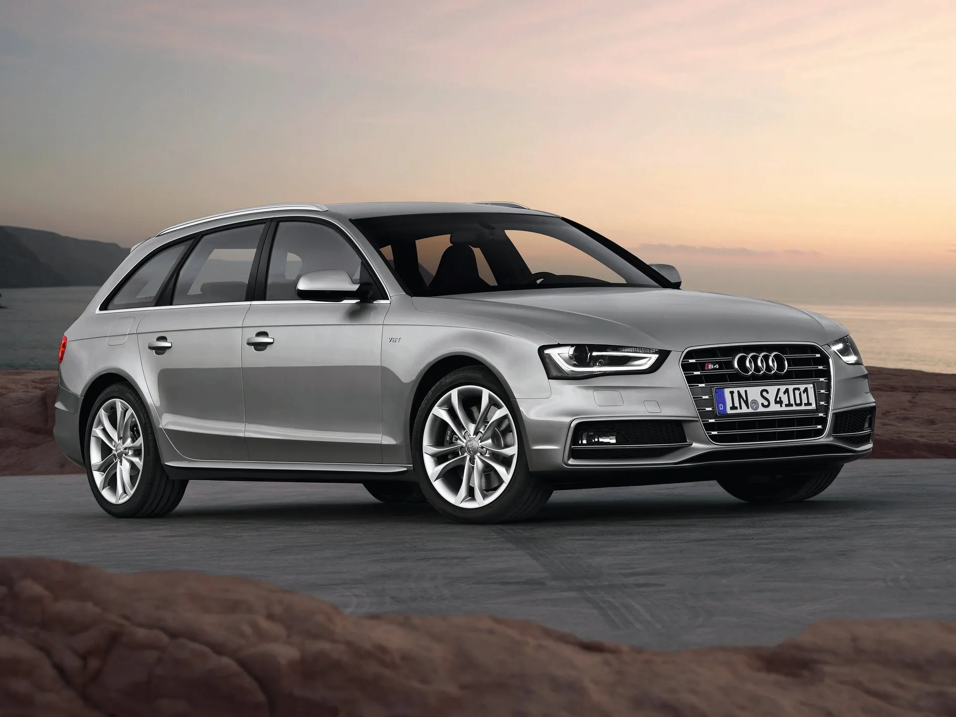 Audi S4 Avant (2013)