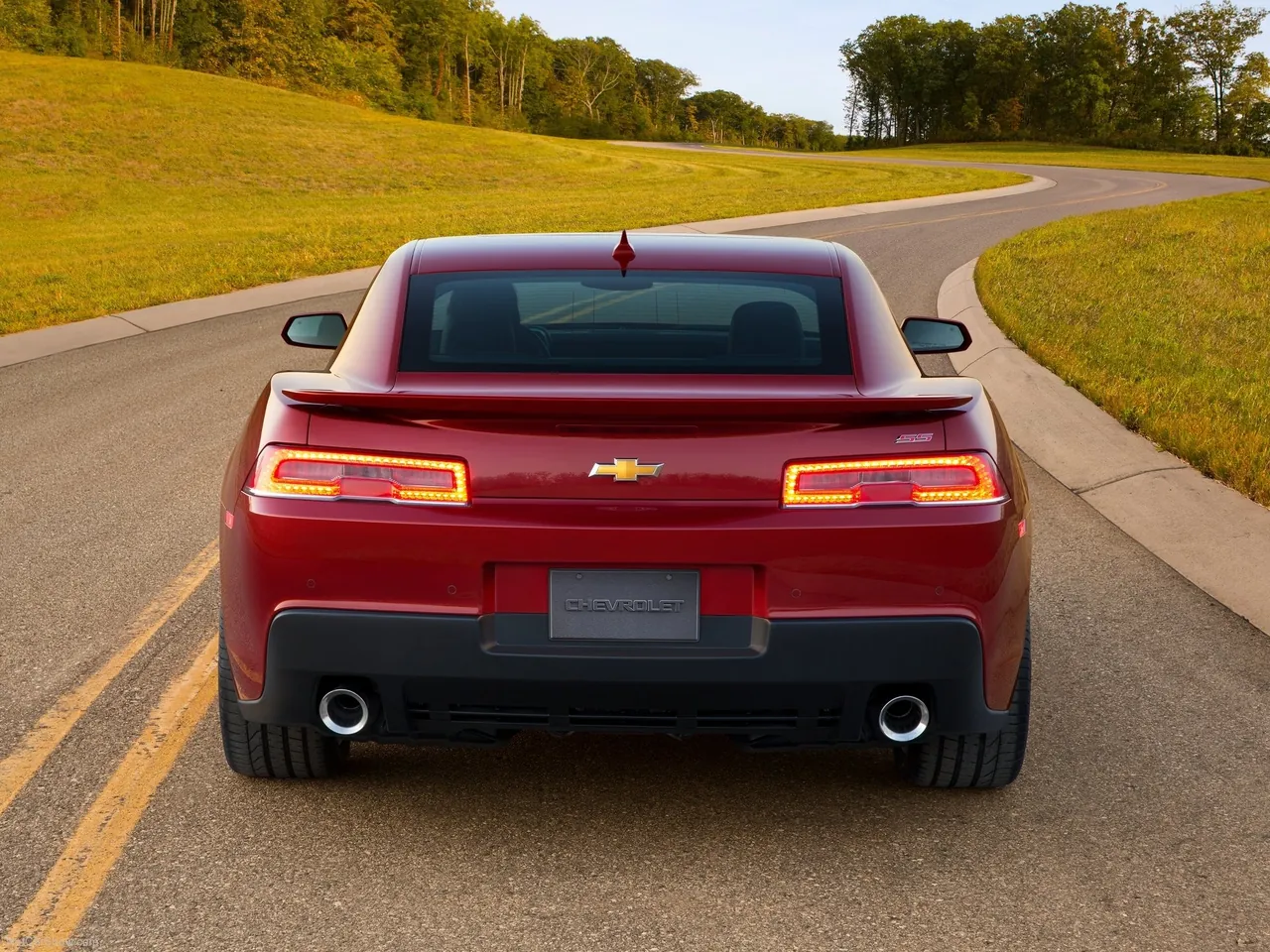 Chevrolet Camaro SS (2014) – zezadu