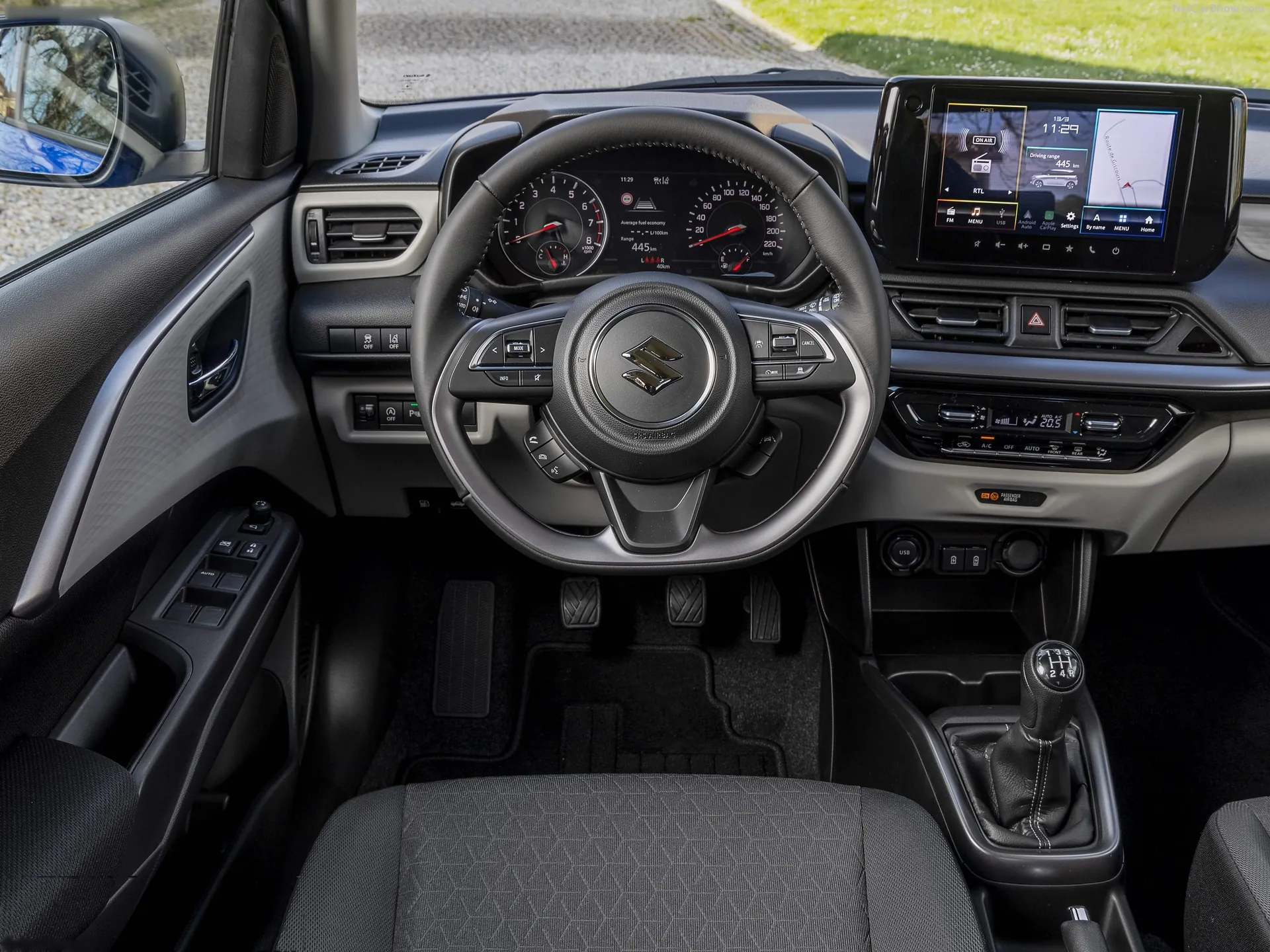 Suzuki Swift (2024) – interiér