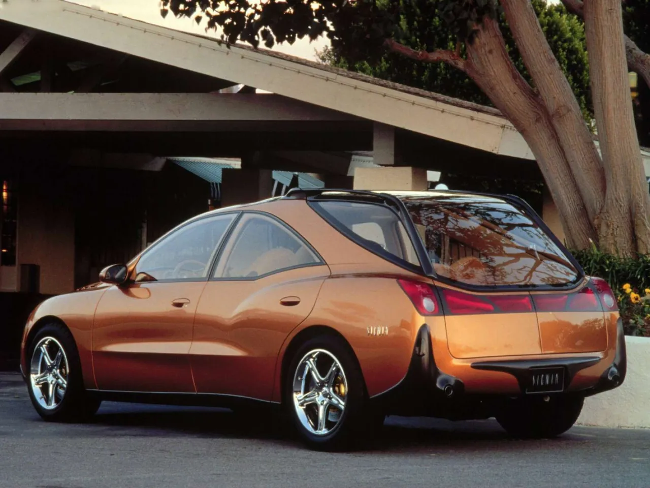Buick Signia Concept (1998) – zadní tříčtvrteční pohled