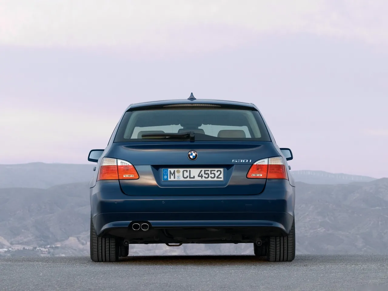 BMW 5-Series Touring (2008) – zezadu