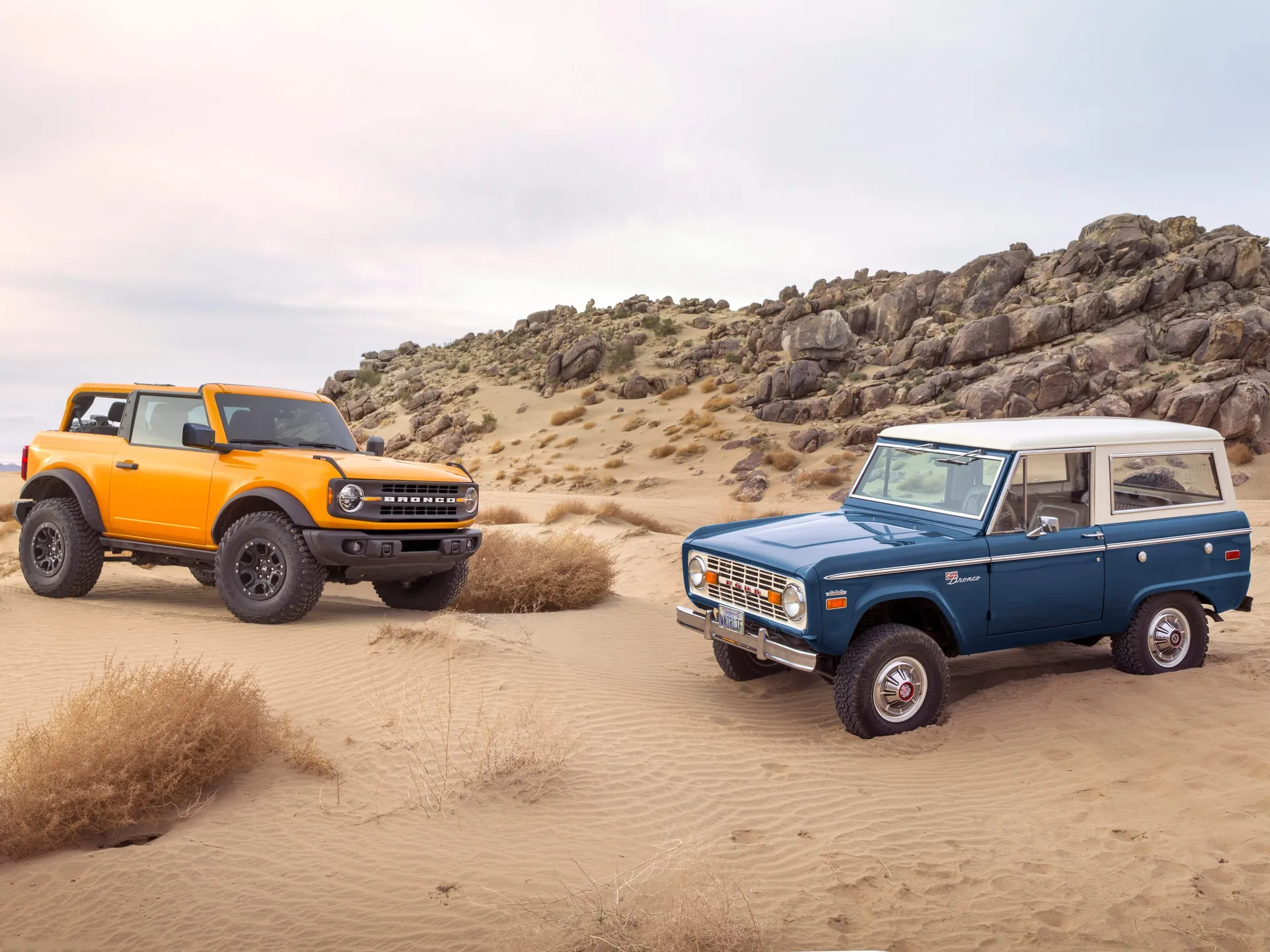 Ford Bronco 2-door (2021) - Heritage