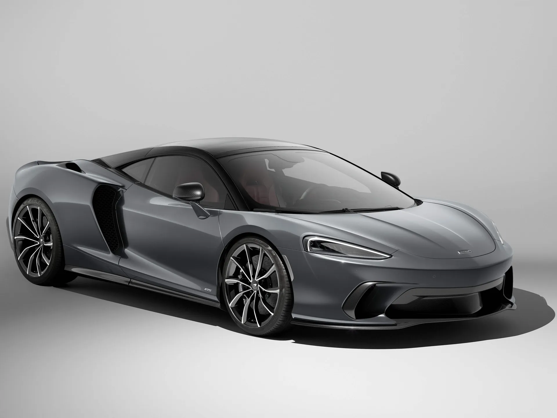 McLaren GTS (2024)