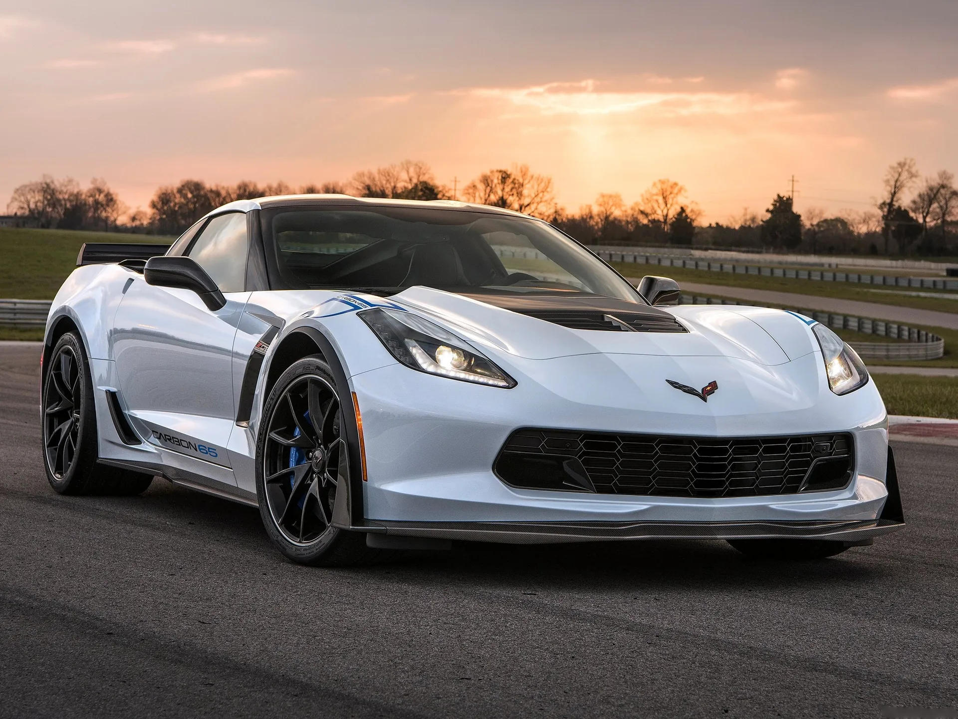 Chevrolet Corvette Carbon 65 Edition (2018)
