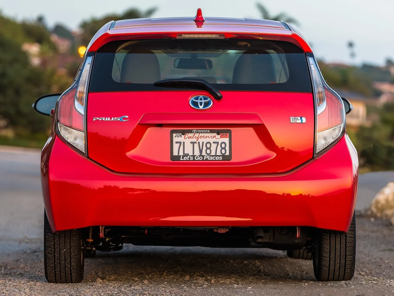 Toyota Prius c (2015) - Rear