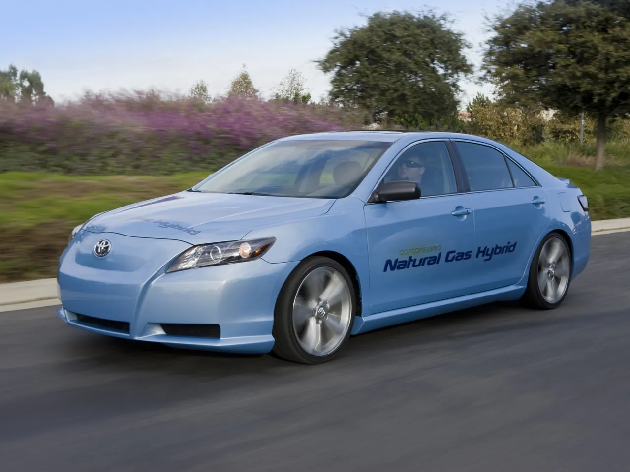 Toyota Camry CNG Hybrid Concept (2008)