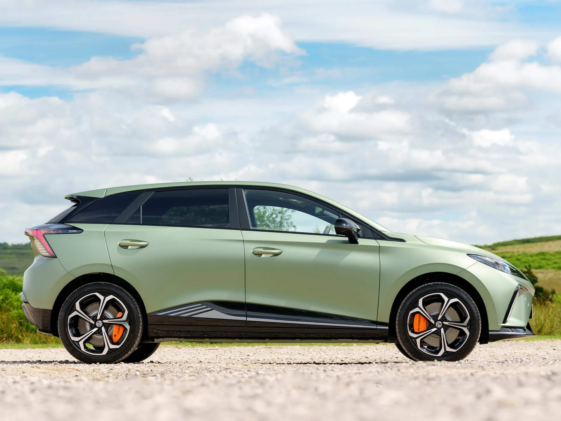MG 4 XPower (2024) – boční profil