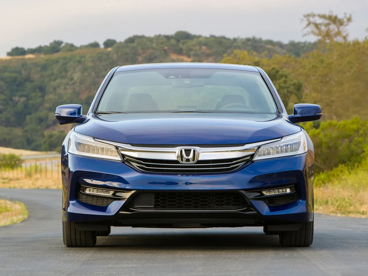 Honda Accord Hybrid (2017) – zepředu