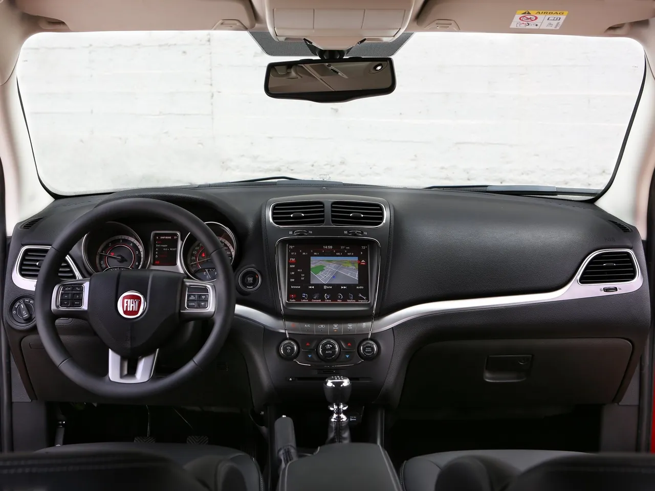 Fiat Freemont Cross (2015) – interiér