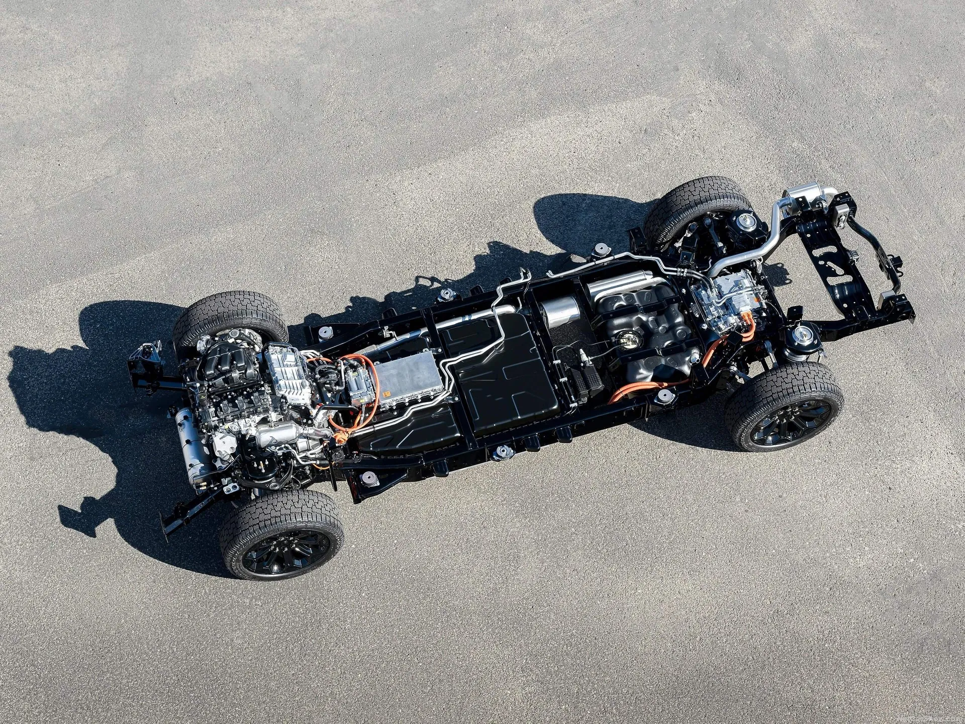 Ram 1500 Ramcharger (2025) – technika