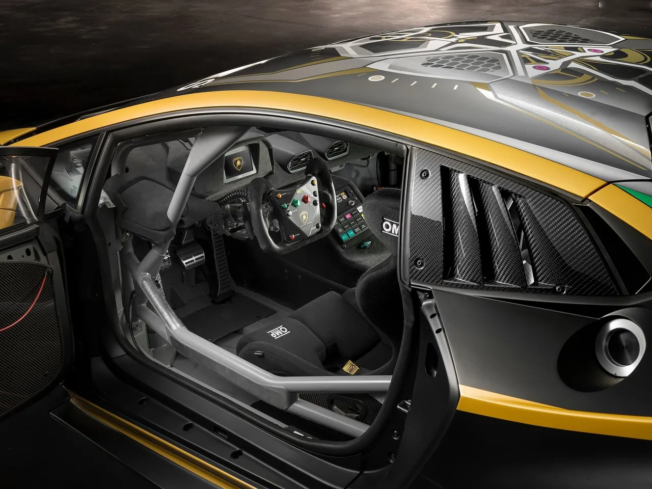 Lamborghini Huracan Super Trofeo Evo Collector (2019) – interiér