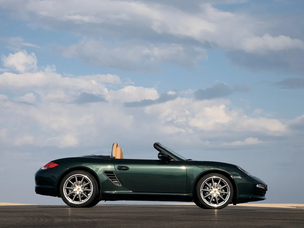 Porsche Boxster (2009) - Side Profile