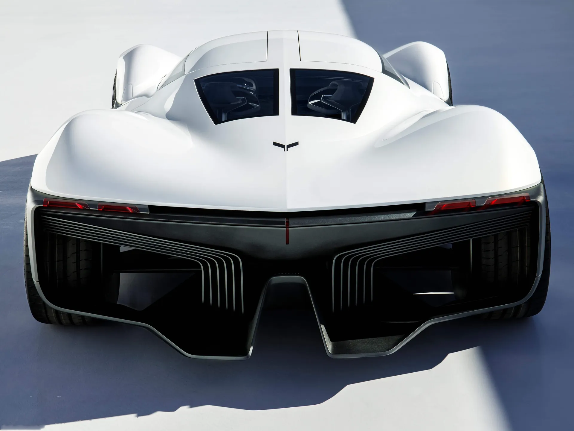 Chevrolet Corvette UK Concept (2025) – zezadu
